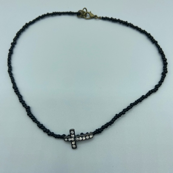 Handmade Glass Seed Bead Cross Necklace/Choker - Picture 4 of 9